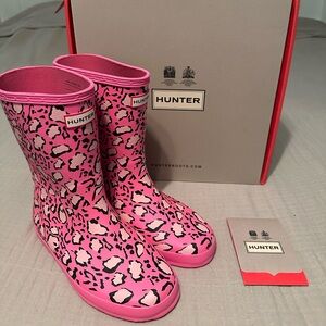 Hunter Kids First Classic Rain Boots Alaskan Pink Leopard Print